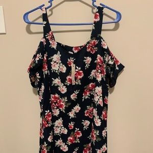 Francesca’s Cold Shoulder Floral Dress Size M